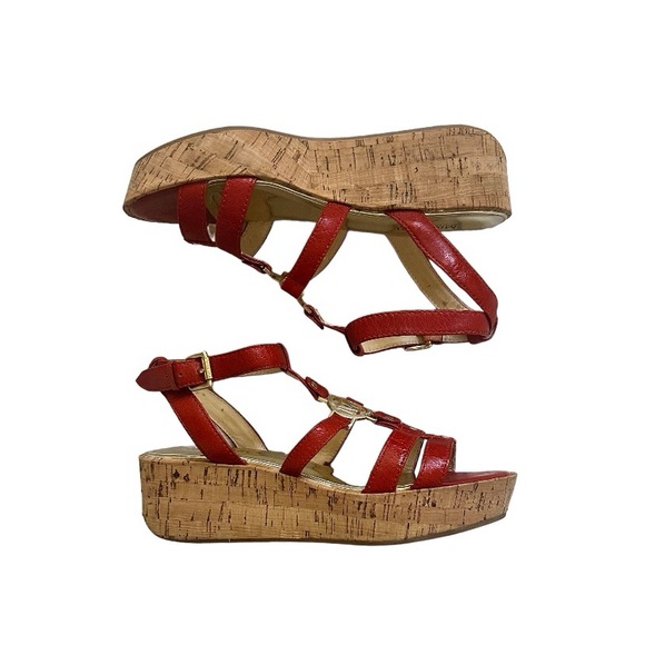 Michael Kors Burnt Orange Crinkled Patent Leather Nash Wedge Sandals Size 8 - Picture 3 of 10